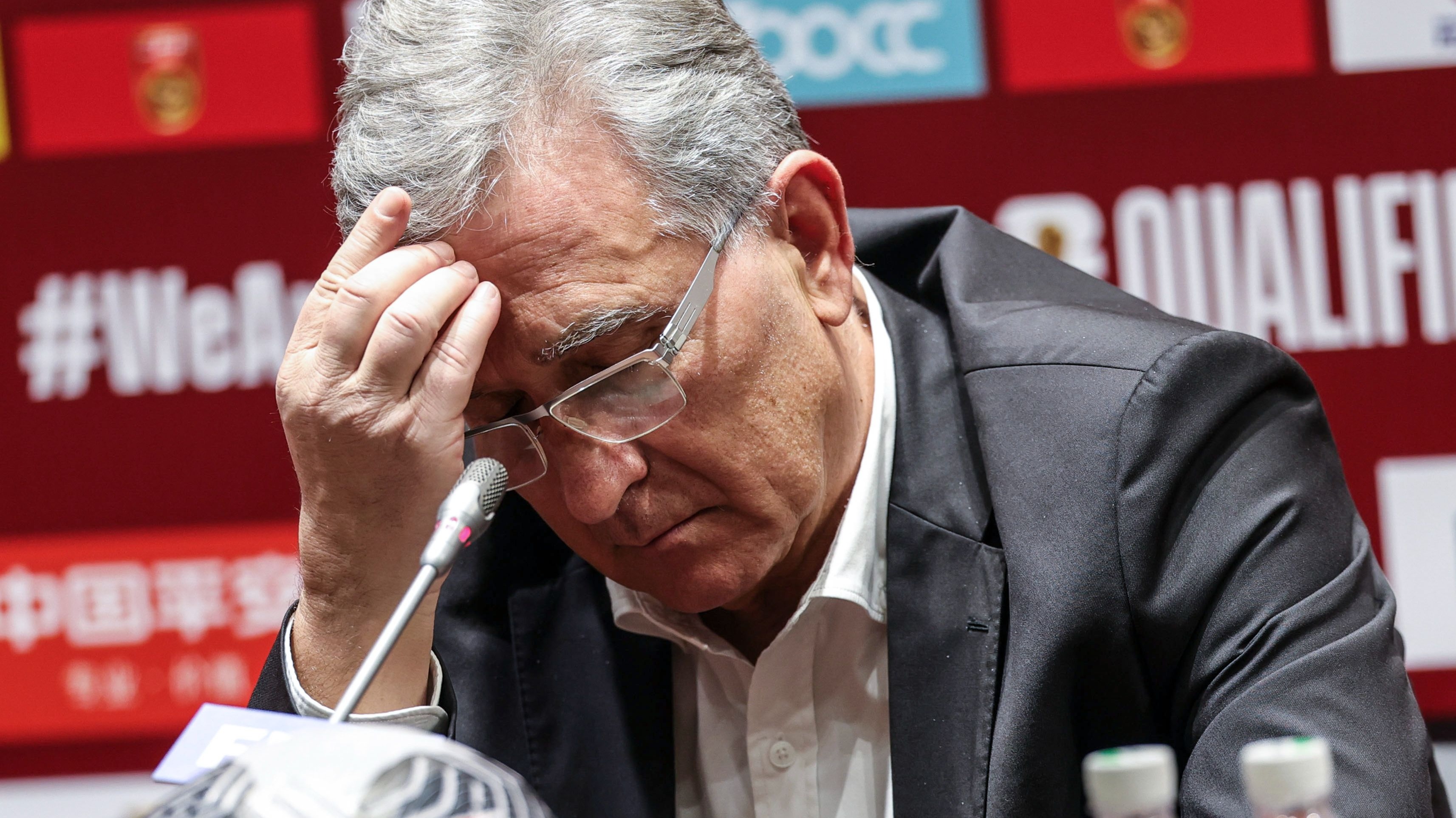 详细阅读:MK体育下载-集结日多特蒙德备战欧超杯;绝杀压哨细节曝光;压力陡增;身体对抗强度拉满(多特蒙德比赛) MK体育下载-集结日多特蒙德备战欧超杯;绝杀压哨细节曝光;压力陡增;身体对抗强度拉满(多特蒙德比赛)